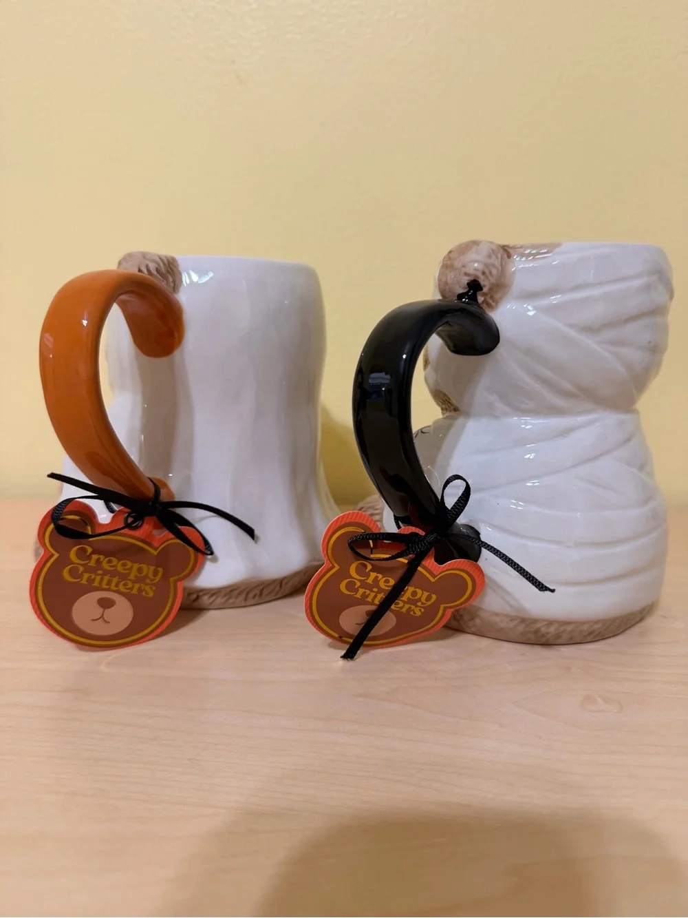 Creepy critters Halloween teddy bear mugs , mummy and ghost holding pumpkin